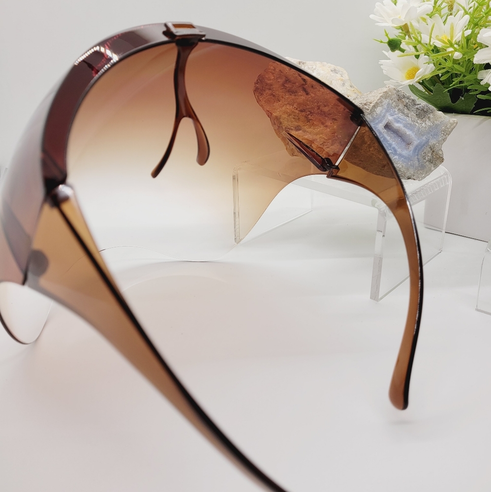 Face Shield (anti facial recognition) - Picture 6 of 6